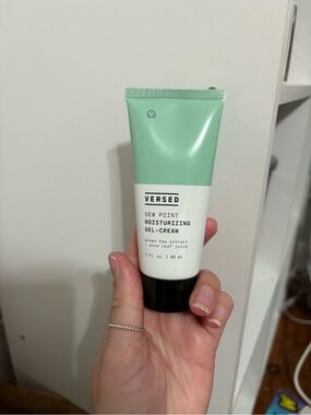 VERSED Dew Point Moisturizing Gel-Cream